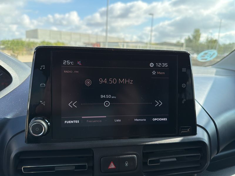 Peugeot Rifter 1.5 Blue-HDi Allure Pack L2 — zdjęcie 23