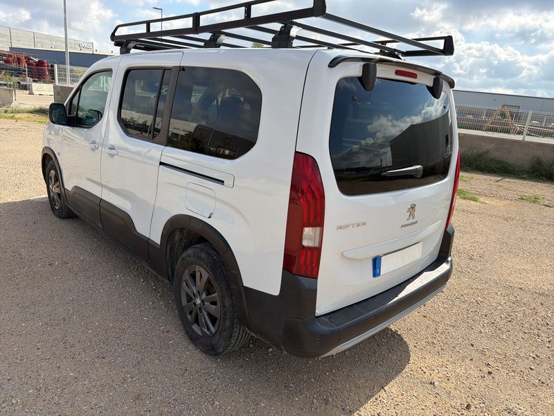 Peugeot Rifter 1.5 Blue-HDi Allure Pack L2 — zdjęcie 3