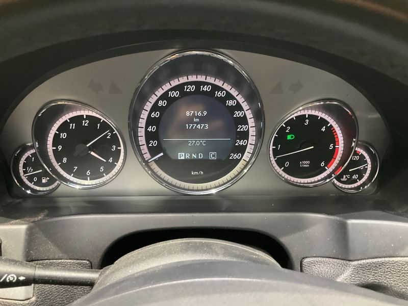 Mercedes-Benz E-Klasse E 350 CDI BlueEfficiency Elegance — zdjęcie 13