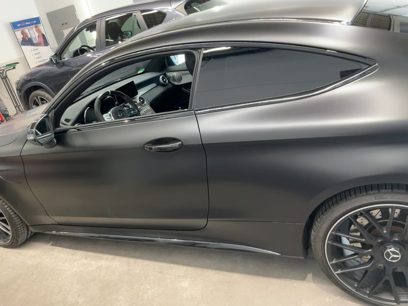Mercedes-Benz C-Klasse C 63 AMG S — zdjęcie 4