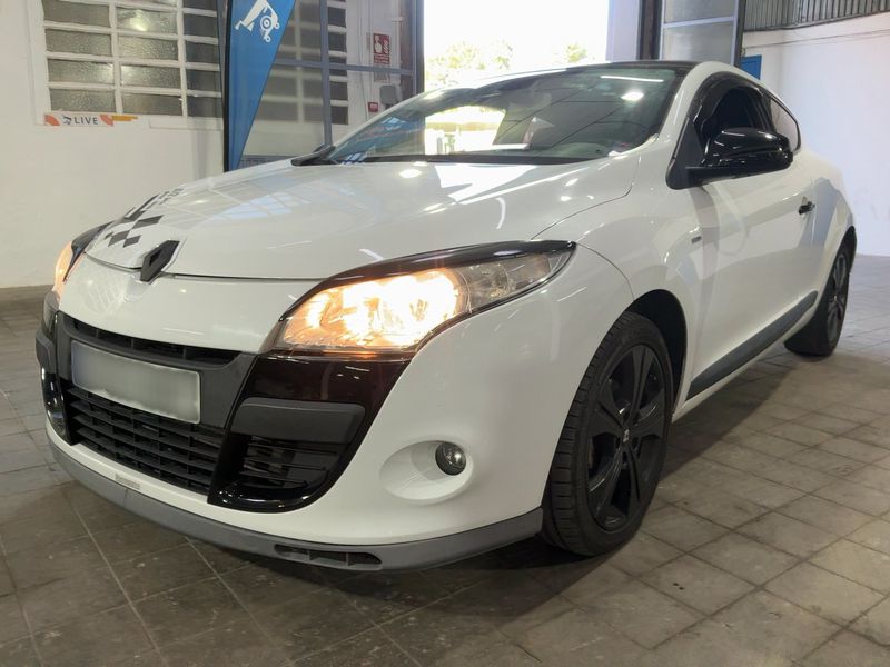Renault Megane 1.9 dCi BOSE Edition — zdjęcie 1