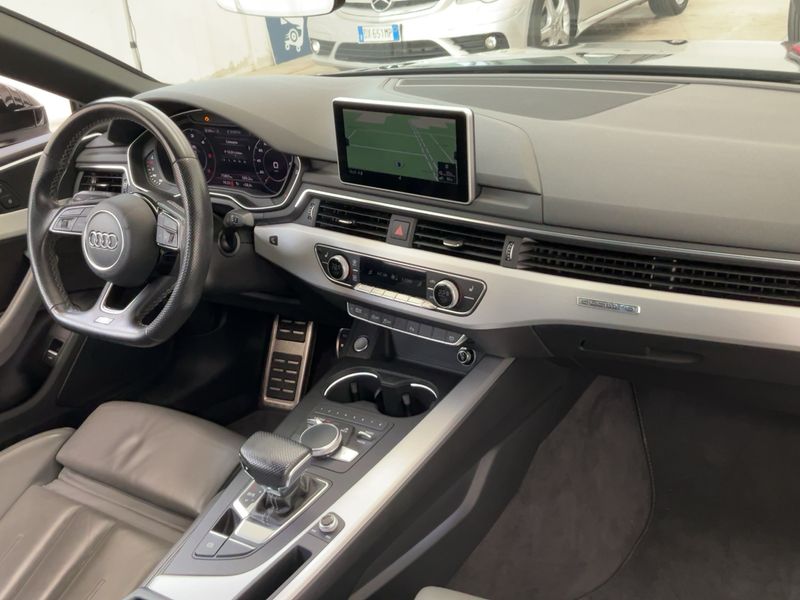 Audi A5 2.0 TDI quattro Sport — zdjęcie 12