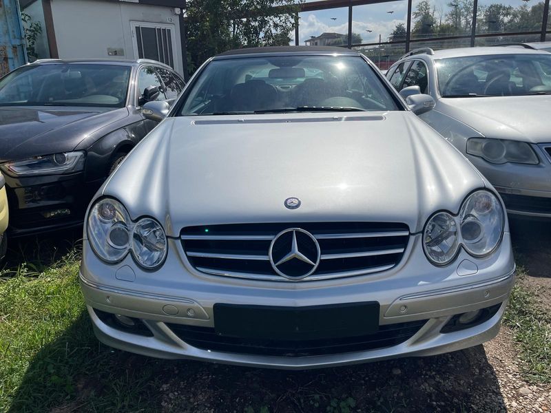 Mercedes-Benz CLK-Klasse CLK 350 Avantgarde — zdjęcie 9