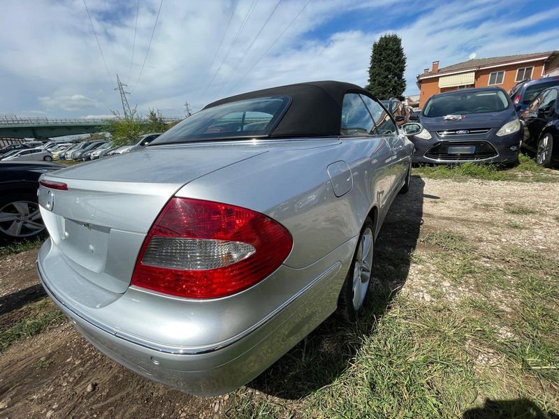 Mercedes-Benz CLK-Klasse CLK 350 Avantgarde — zdjęcie 6