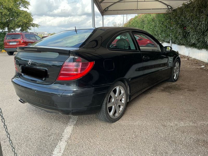 Mercedes-Benz C-Klasse C 230 Kompressor — zdjęcie 2