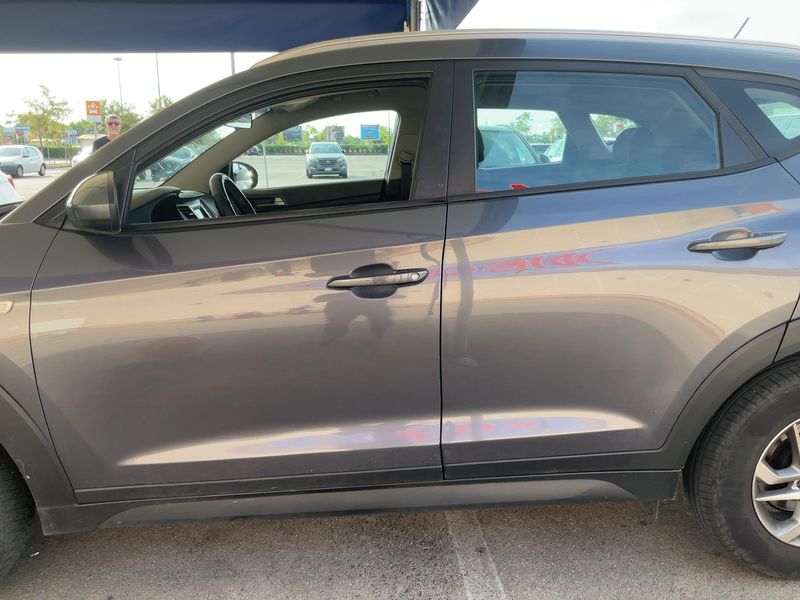 Hyundai Tucson 1.7 CRDi Classic blue 2WD — zdjęcie 4
