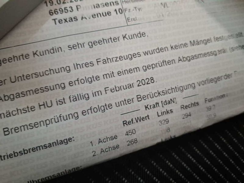 Skoda Octavia 2.0 TDI Ambition — zdjęcie 28