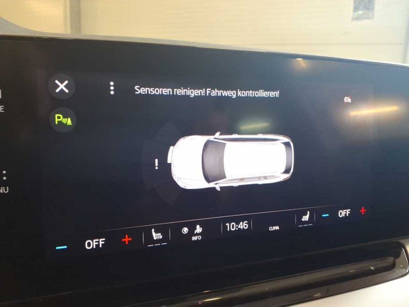Skoda Octavia 2.0 TDI Ambition — zdjęcie 44