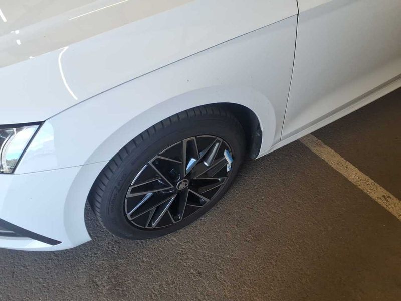 Skoda Octavia 2.0 TDI Ambition — zdjęcie 47