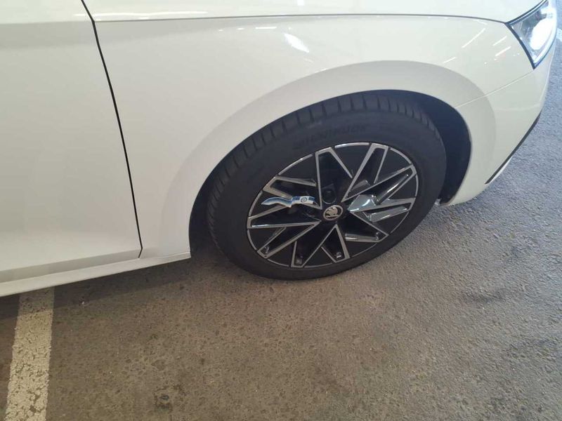 Skoda Octavia 2.0 TDI Ambition — zdjęcie 49