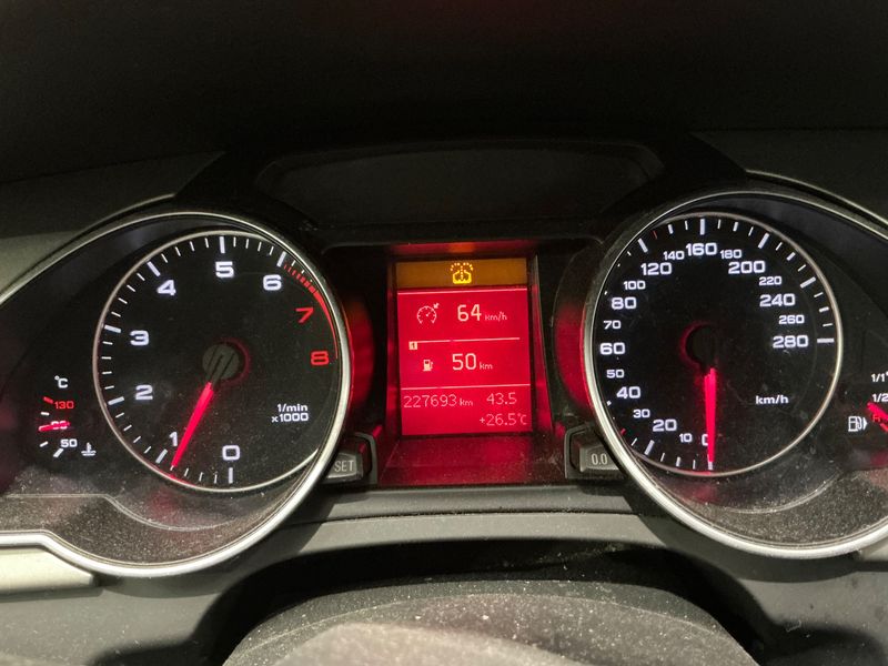 Audi A5 2.0 TFSI — zdjęcie 13