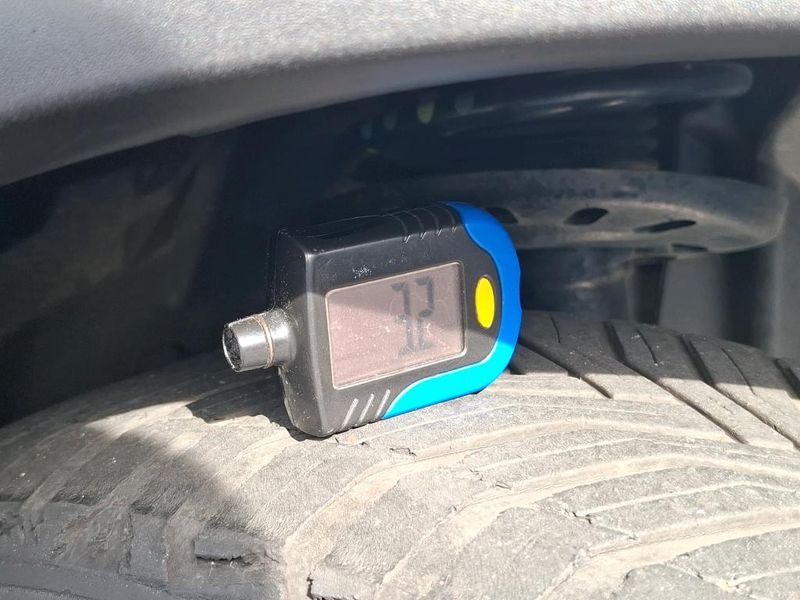 Citroen C5 Aircross 1.5 Blue-HDi Shine Pack — zdjęcie 32
