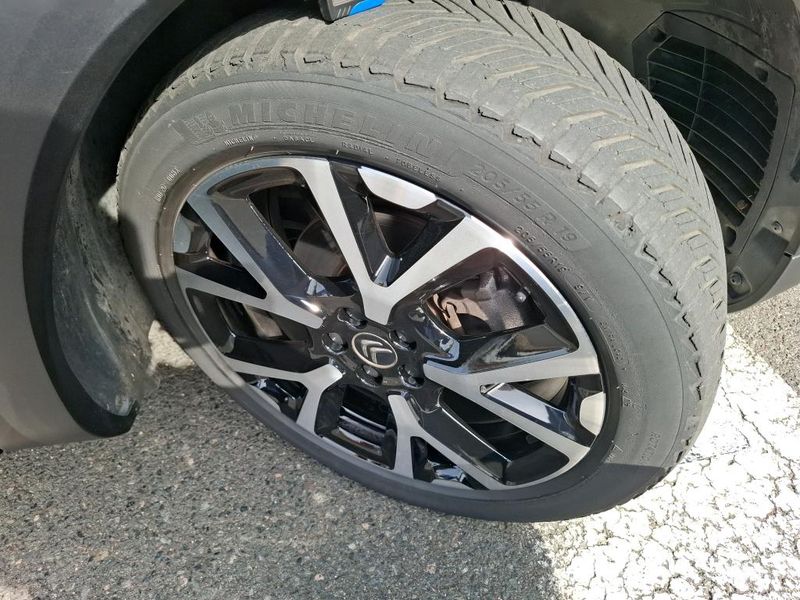 Citroen C5 Aircross 1.5 Blue-HDi Shine Pack — zdjęcie 31