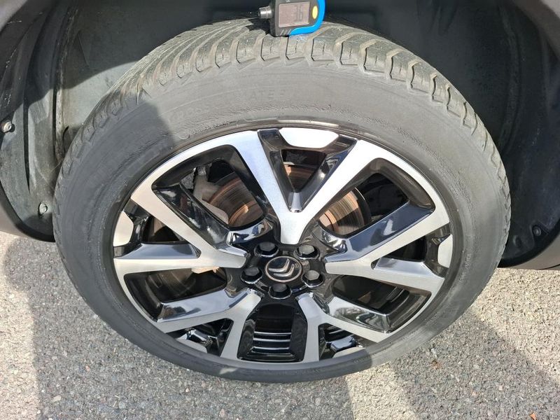 Citroen C5 Aircross 1.5 Blue-HDi Shine Pack — zdjęcie 29
