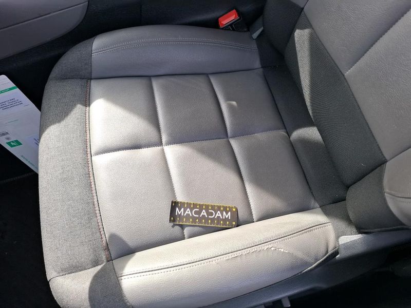 Citroen C5 Aircross 1.5 Blue-HDi Shine Pack — zdjęcie 19