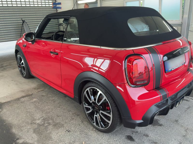 MINI Cabrio John Cooper Works — zdjęcie 3