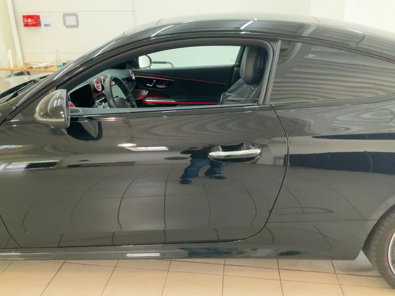 Mercedes-Benz CLE-Klasse CLE 220 d Mild-Hybrid AMG Line Premium Plus — zdjęcie 4