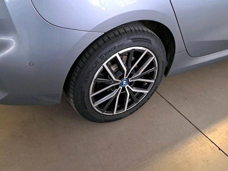 BMW 2er 225e Active Tourer xDrive M Sport — zdjęcie 43