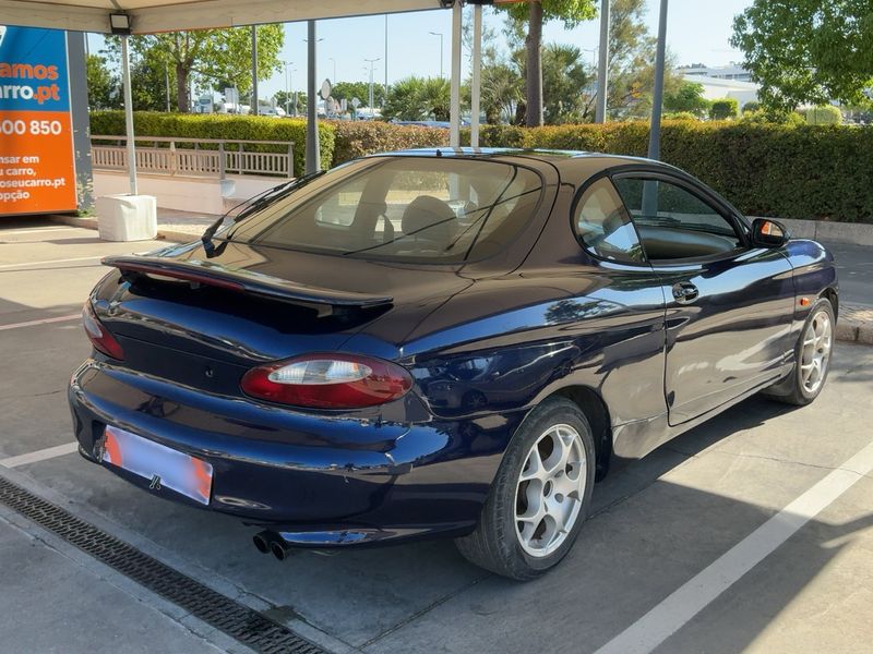 Hyundai Coupe 1.6 Air — zdjęcie 6