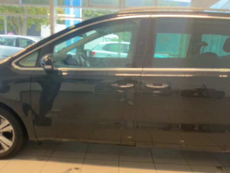 Seat Alhambra 1.4 TSI Xcellence — zdjęcie 4