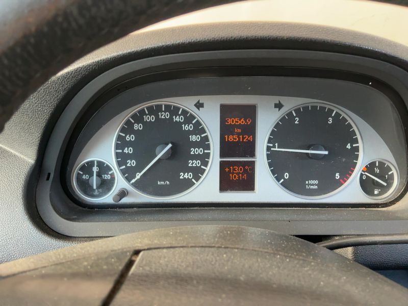 Mercedes-Benz B-Klasse B 200 CDI Standard — zdjęcie 4
