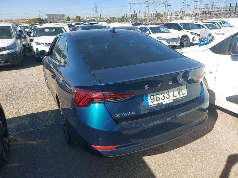 Skoda Octavia 2.0 TDI Style — zdjęcie 3