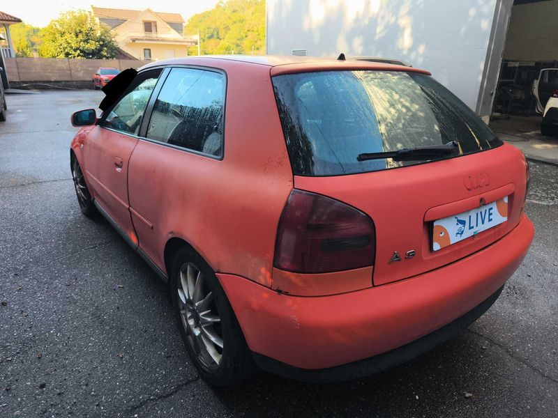 Audi A3 1.9 TDI Ambition — zdjęcie 3