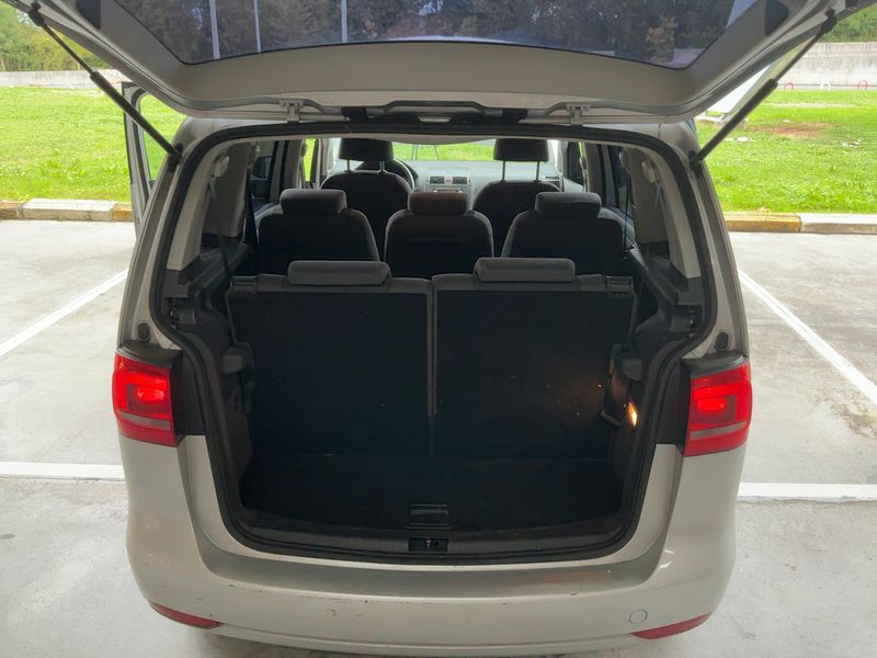 Volkswagen Touran 1.6 TDI Edition — zdjęcie 10