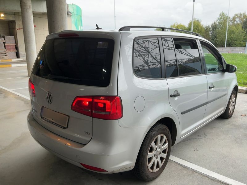 Volkswagen Touran 1.6 TDI Edition — zdjęcie 6