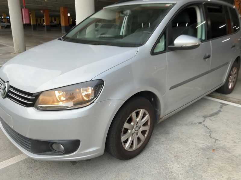 Volkswagen Touran 1.6 TDI Edition — zdjęcie 2