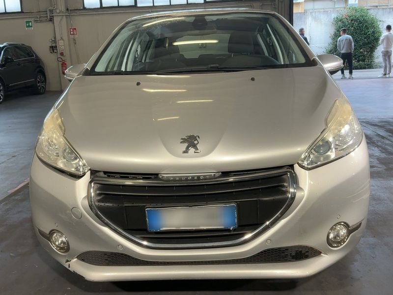 Peugeot 208 1.2 e-VTi Allure — zdjęcie 9