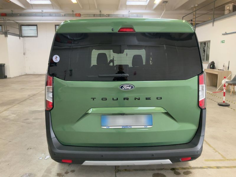 Ford Tourneo Courier 1.0 EcoBoost Active — zdjęcie 5