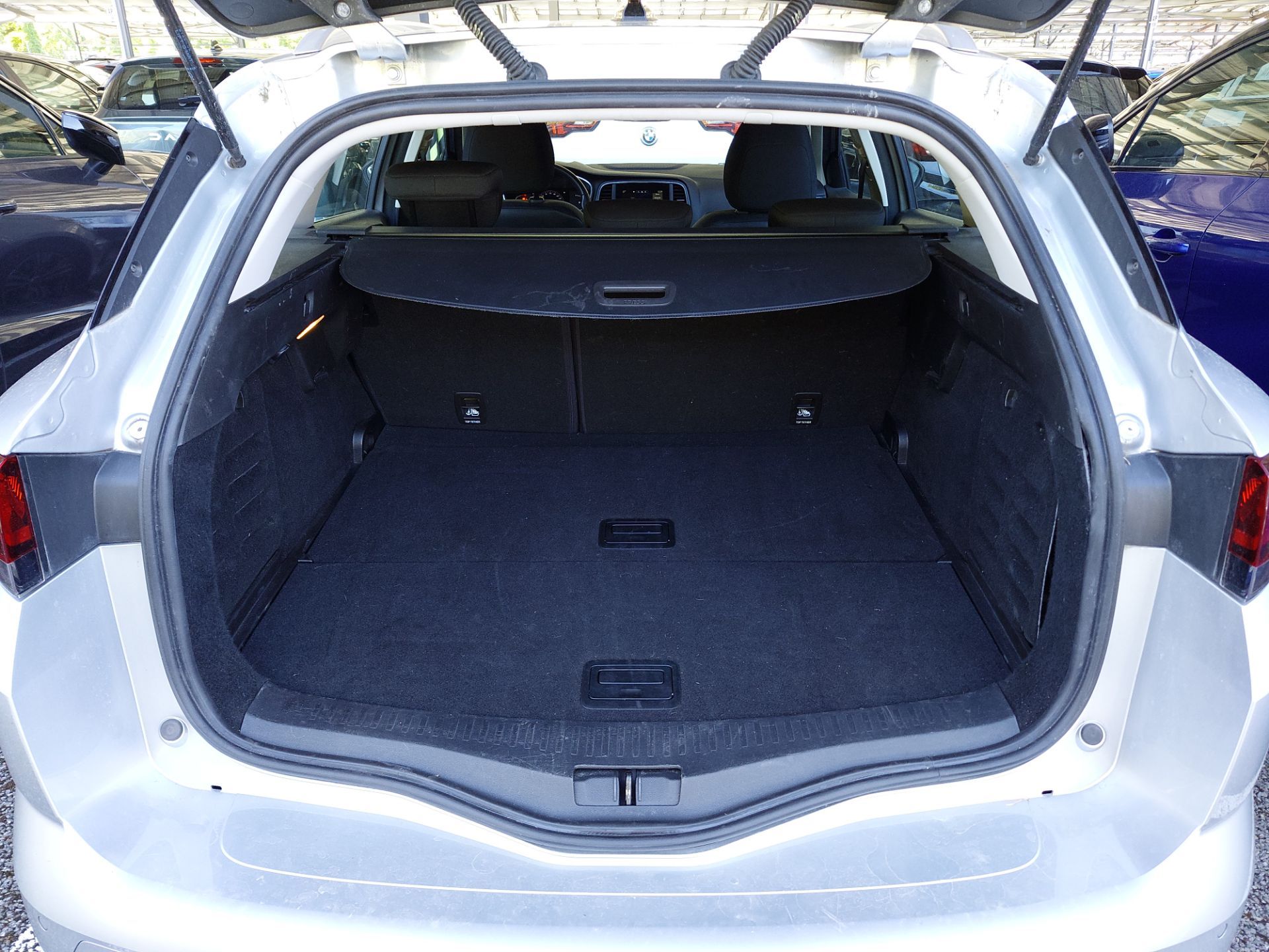 Renault Megane 1.5 BLUE dCi Evolution — zdjęcie 7