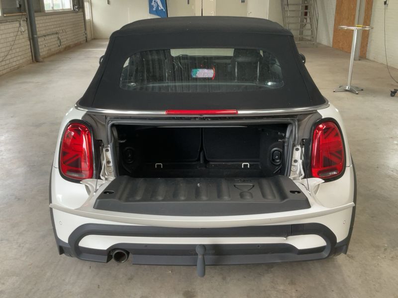 MINI Cabrio Cooper Classic Trim — zdjęcie 10