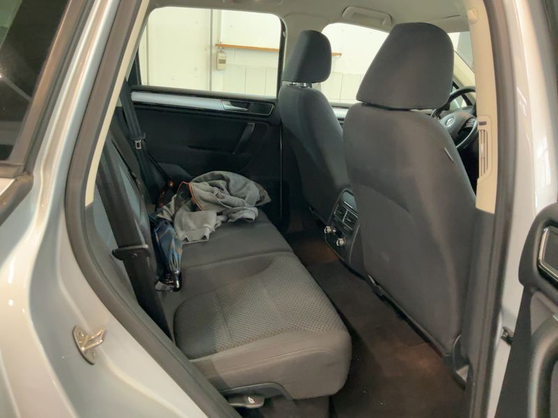 Volkswagen Touareg 3.0 V6 TDI Terrain Tech BlueMotion Tech — zdjęcie 14