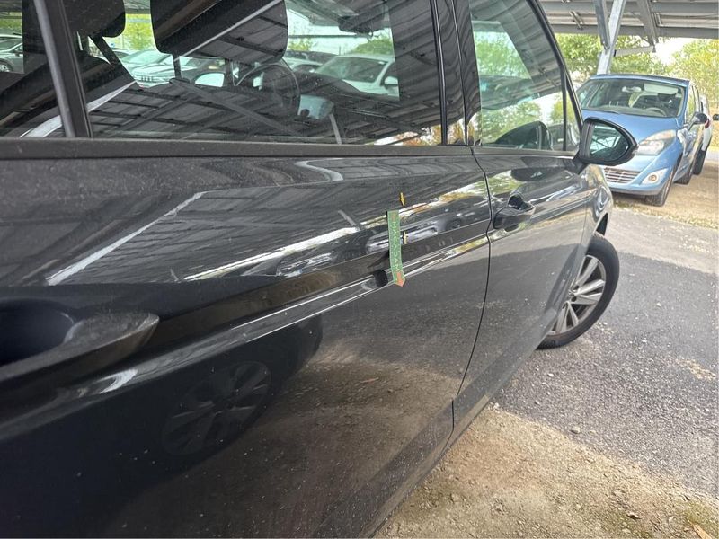 Volkswagen Touran 1.5 TSI ACT Life Business — zdjęcie 23
