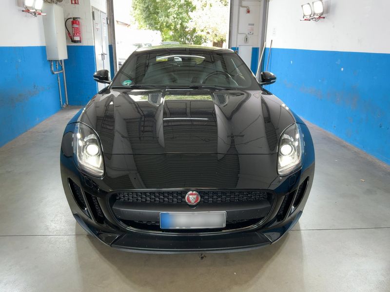 Jaguar F-TYPE 3.0 V6 — zdjęcie 9