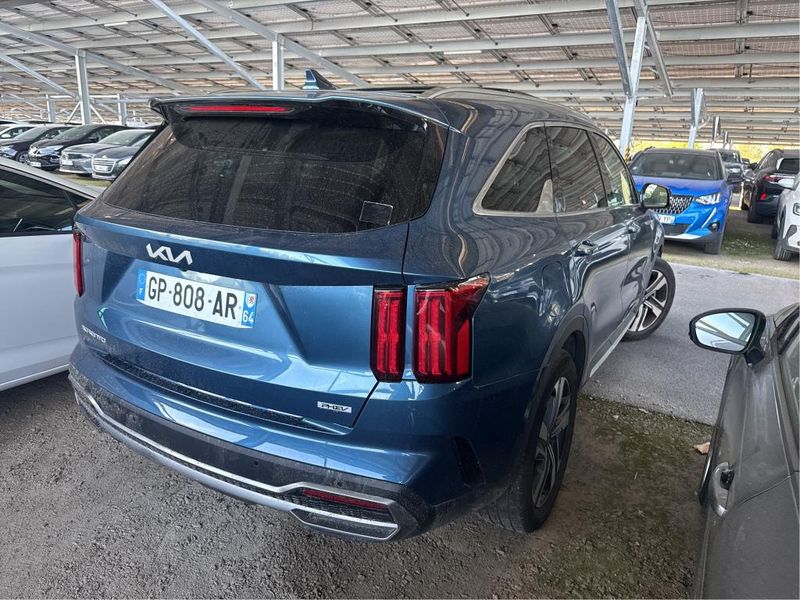 Kia Sorento 1.6 Plug-in Hybrid Design 4x4 — zdjęcie 4