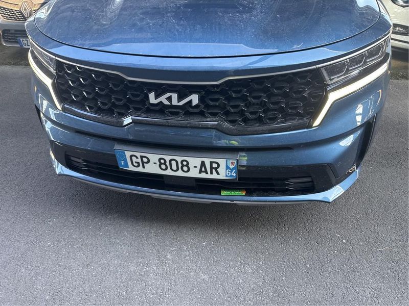 Kia Sorento 1.6 Plug-in Hybrid Design 4x4 — zdjęcie 20