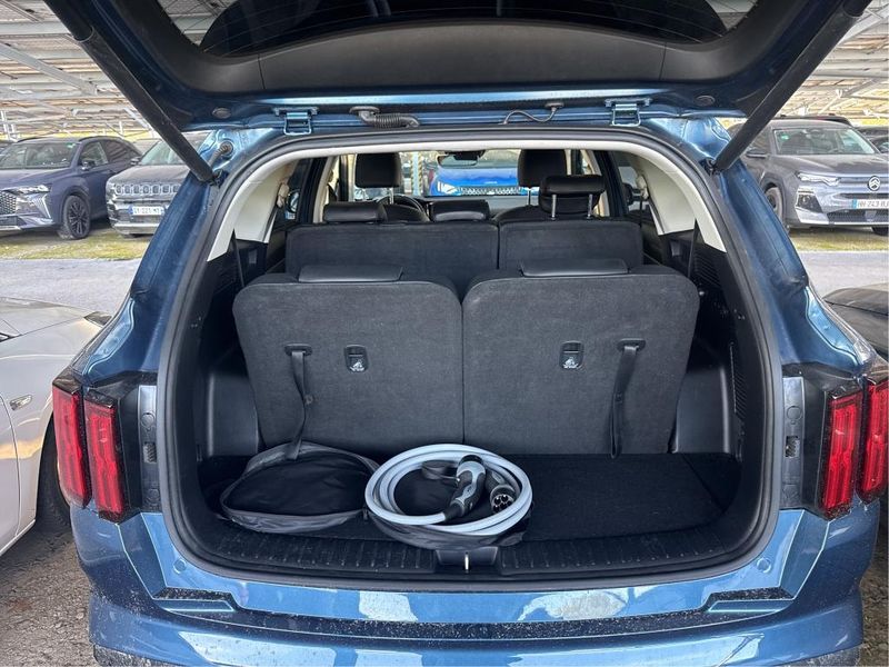Kia Sorento 1.6 Plug-in Hybrid Design 4x4 — zdjęcie 7