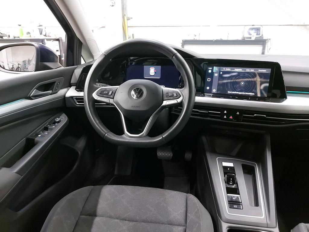 Volkswagen Golf VIII 2.0 TDI Life — zdjęcie 6