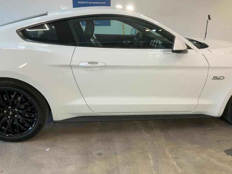 Ford Mustang 5.0 Ti-VCT V8 GT — zdjęcie 7