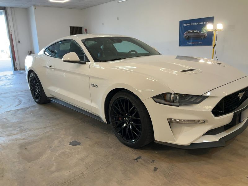 Ford Mustang 5.0 Ti-VCT V8 GT — zdjęcie 8