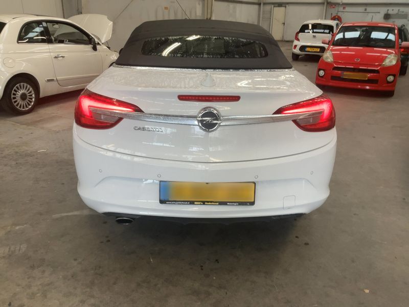 Opel Cascada 1.6 SIDI Turbo Excellence — zdjęcie 5