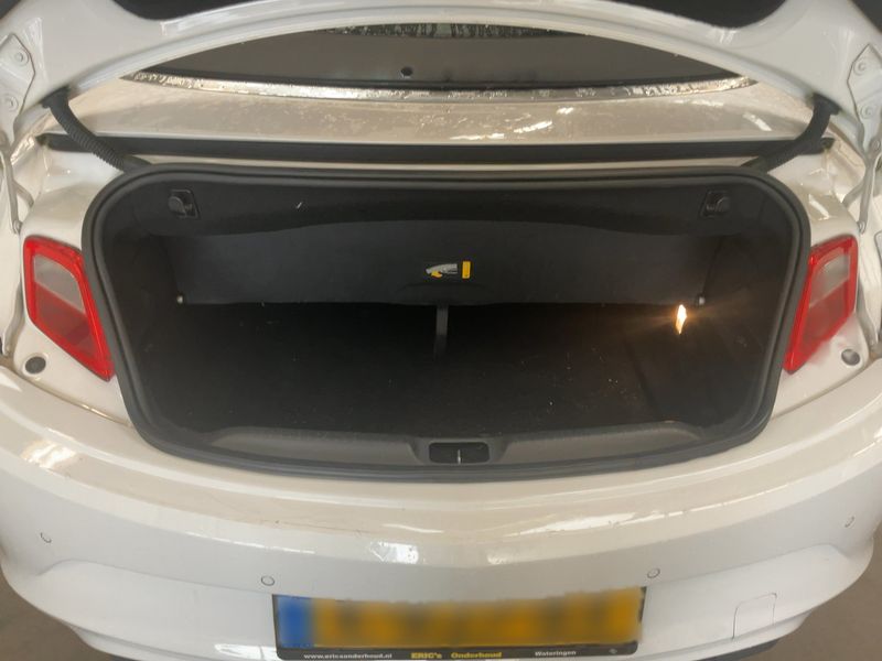 Opel Cascada 1.6 SIDI Turbo Excellence — zdjęcie 10