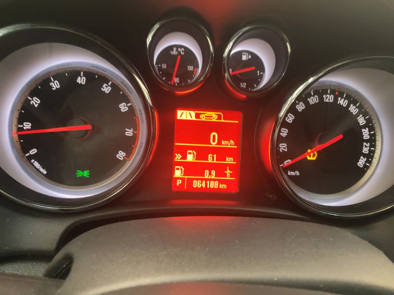 Opel Cascada 1.6 SIDI Turbo Excellence — zdjęcie 13