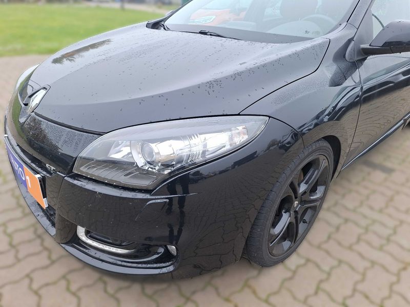 Renault Megane 2.0 TCe GT 220 — zdjęcie 2