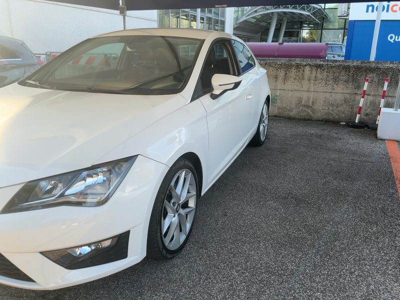 Seat Leon 2.0 TDI FR — zdjęcie 2