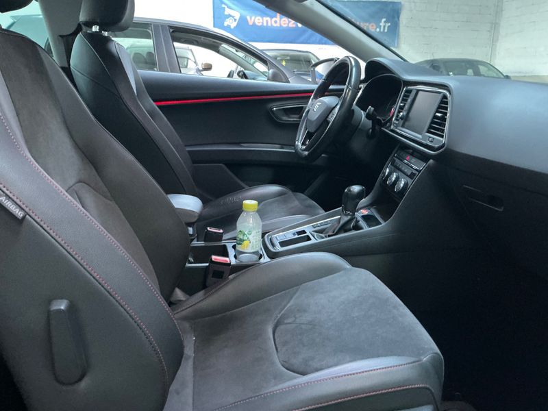Seat Leon 2.0 TDI FR — zdjęcie 11