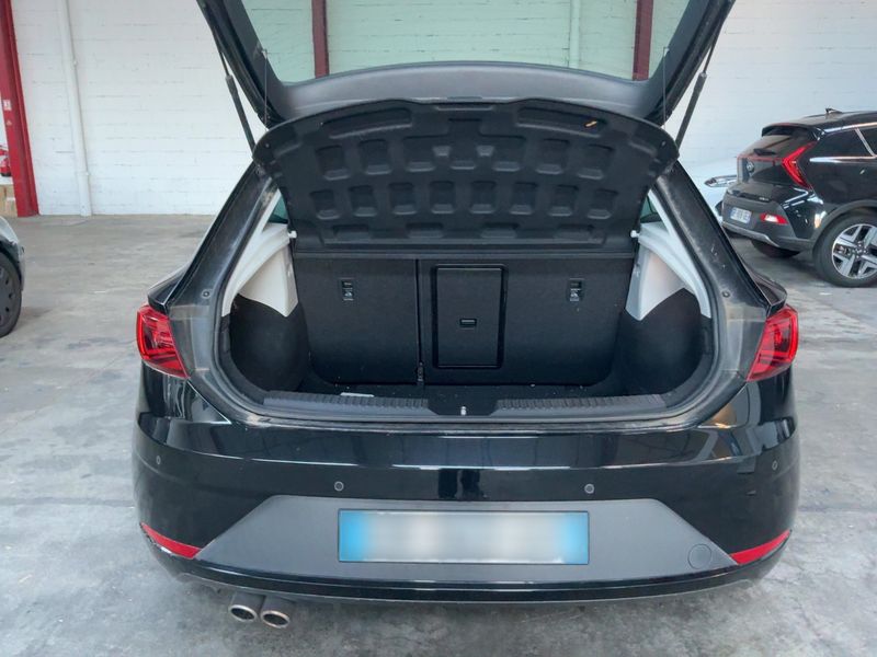 Seat Leon 2.0 TDI FR — zdjęcie 10